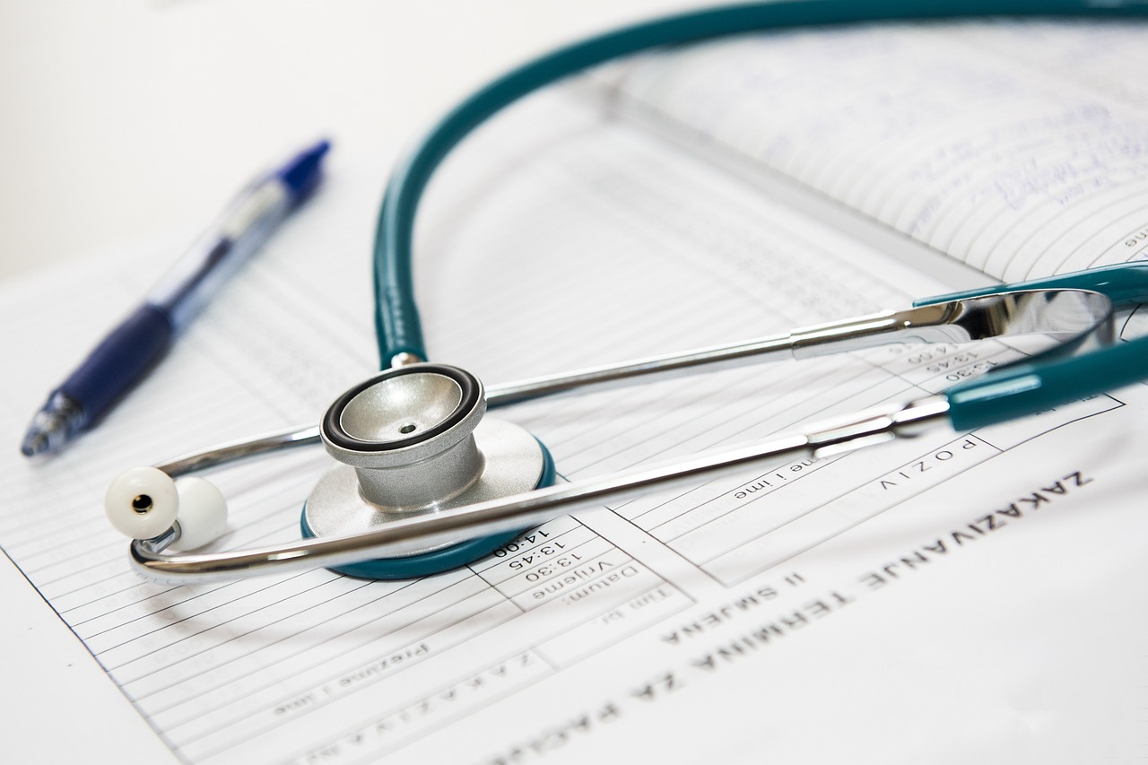 Diabetes Management: How Lifestyle and Daily Living Affect Blood Sugar